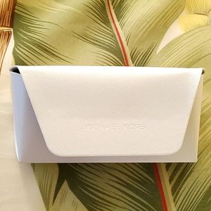 MICHAEL KORS Eye Glasses Case